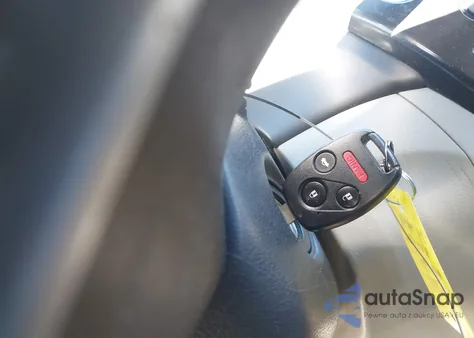 2013 Honda Civic Lx z USA, uszkodzony, nr VIN 2HGFB2F53DH541842